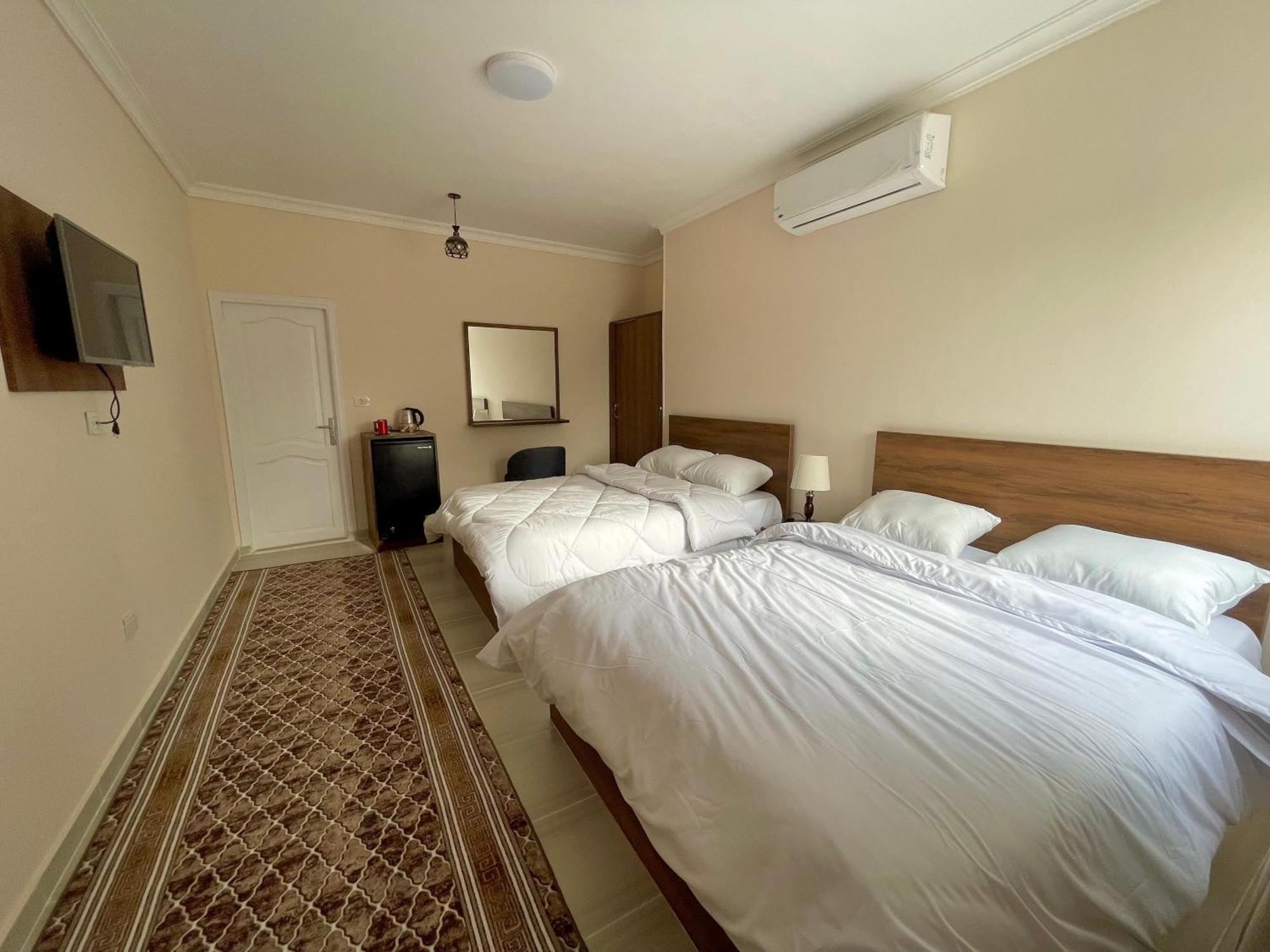 Kafret el-Gabal Glamour Pyramids View מראה חיצוני תמונה