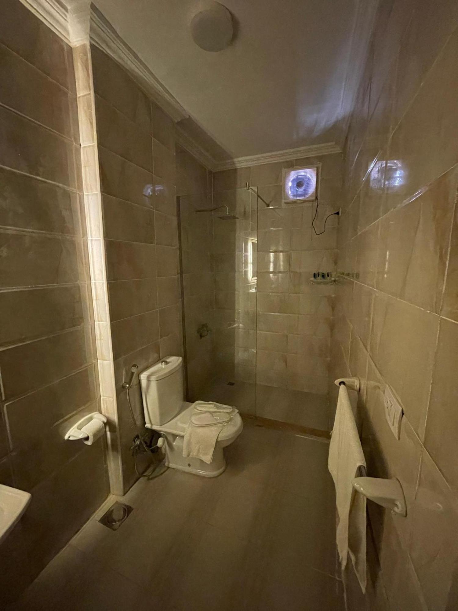 Kafret el-Gabal Glamour Pyramids View מראה חיצוני תמונה