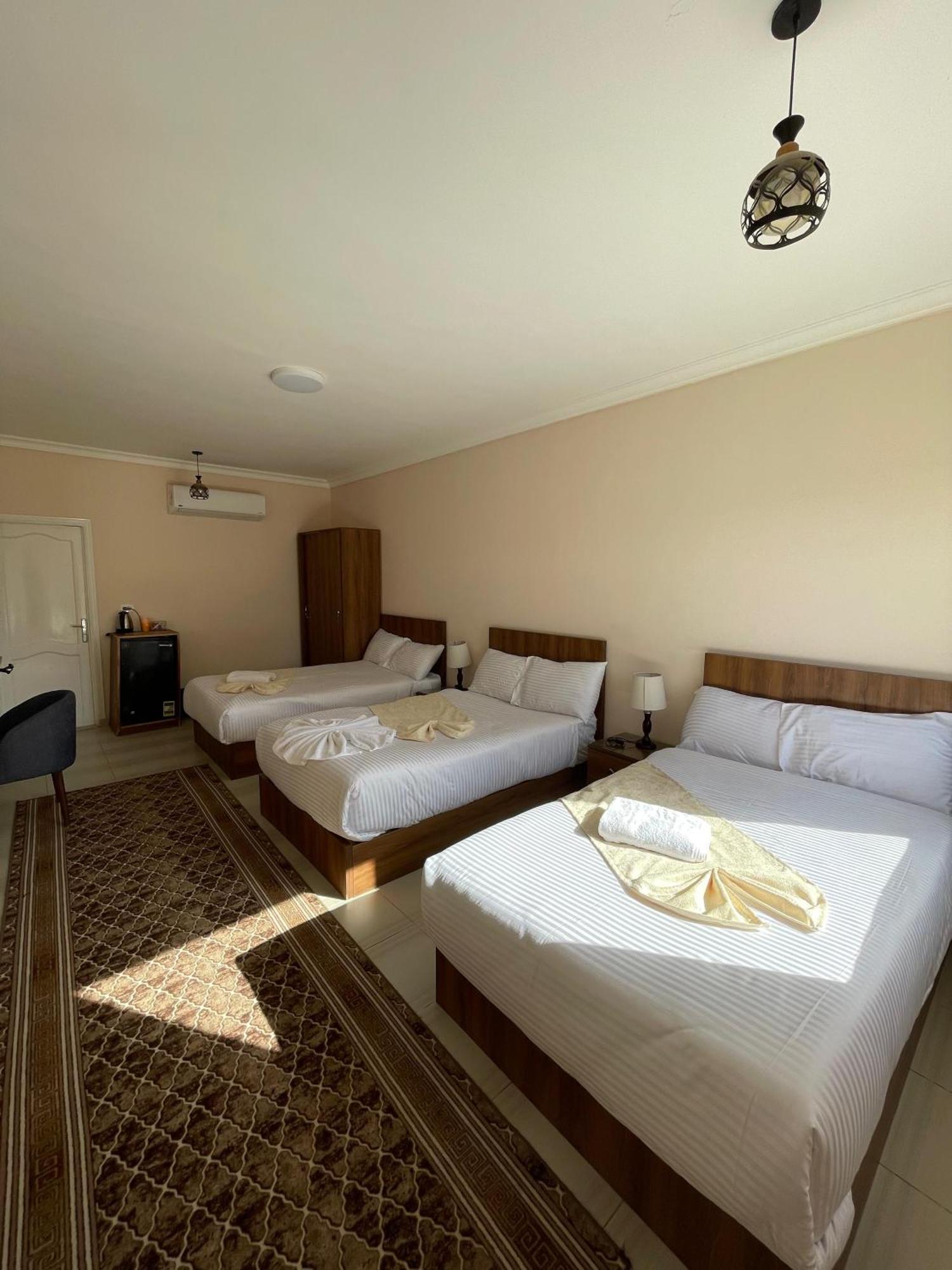 Kafret el-Gabal Glamour Pyramids View מראה חיצוני תמונה